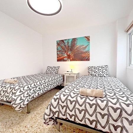 Cozy 2Bedroom Apartments In Los Cristianos Arona  Dış mekan fotoğraf