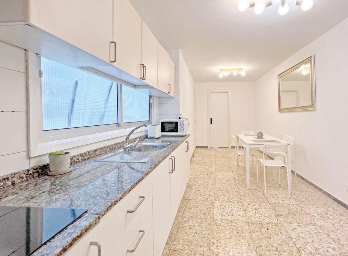 Cozy 2Bedroom Apartments In Los Cristianos Arona  Dış mekan fotoğraf